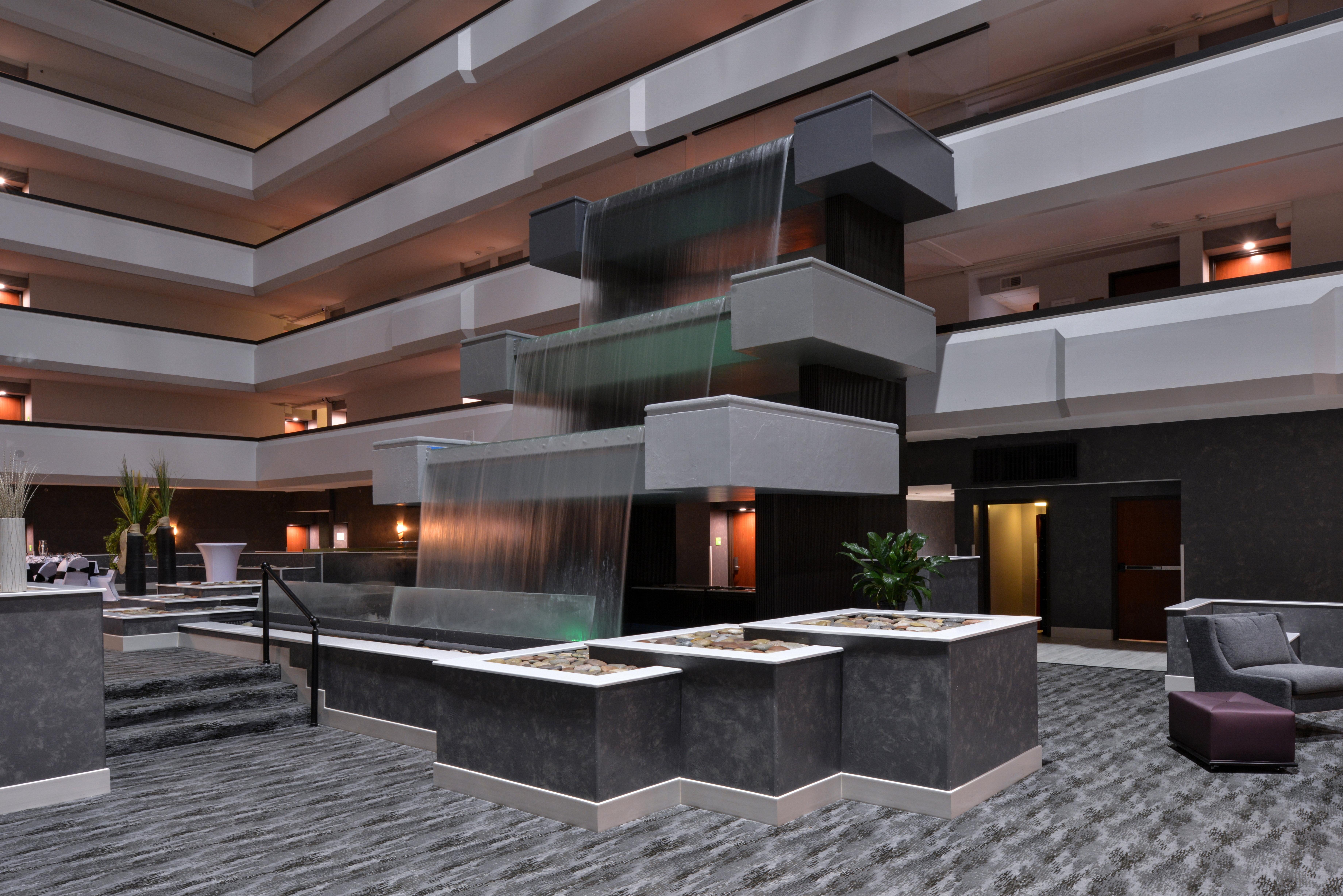 Holiday Inn Hotel And Suites Beaumont-Plaza I-10 & Walden By Ihg Exterior foto