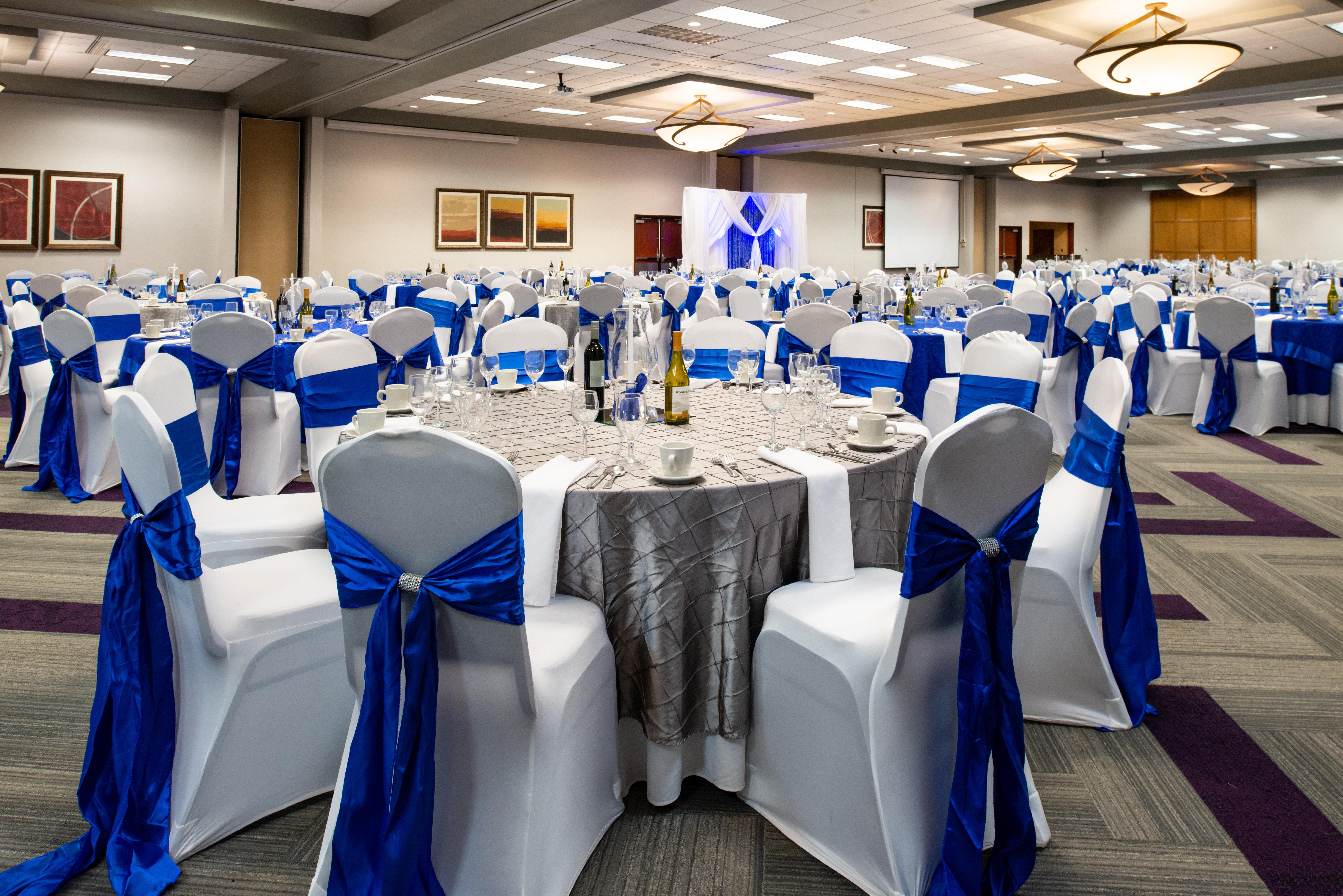Holiday Inn Hotel And Suites Beaumont-Plaza I-10 & Walden By Ihg Exterior foto