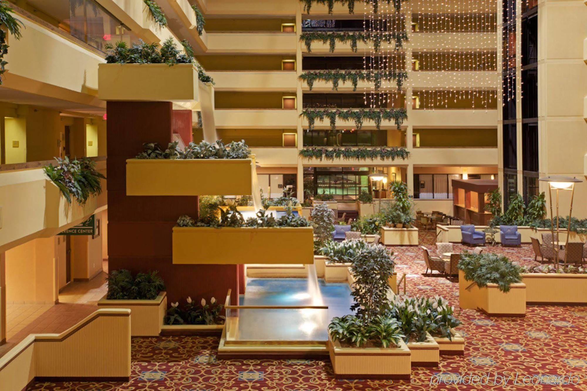 Holiday Inn Hotel And Suites Beaumont-Plaza I-10 & Walden By Ihg Interior foto