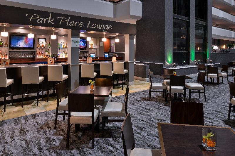 Holiday Inn Hotel And Suites Beaumont-Plaza I-10 & Walden By Ihg Exterior foto